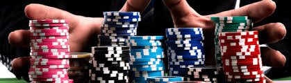 cassino game game lobby showing slots and live casino categories on mobile
